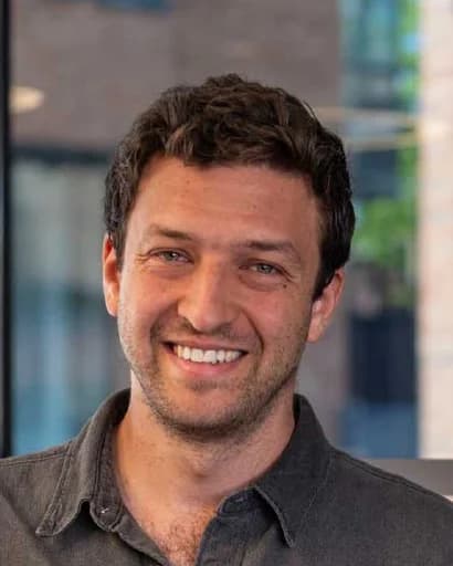 Joel Schoppig headshot